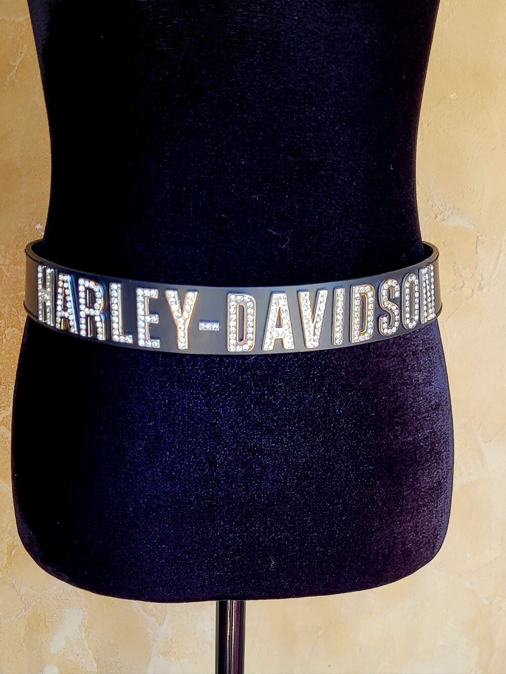 Harley-Davidson Women's Black Sparkling Crystal Logo Belt.  Cool Very Chic